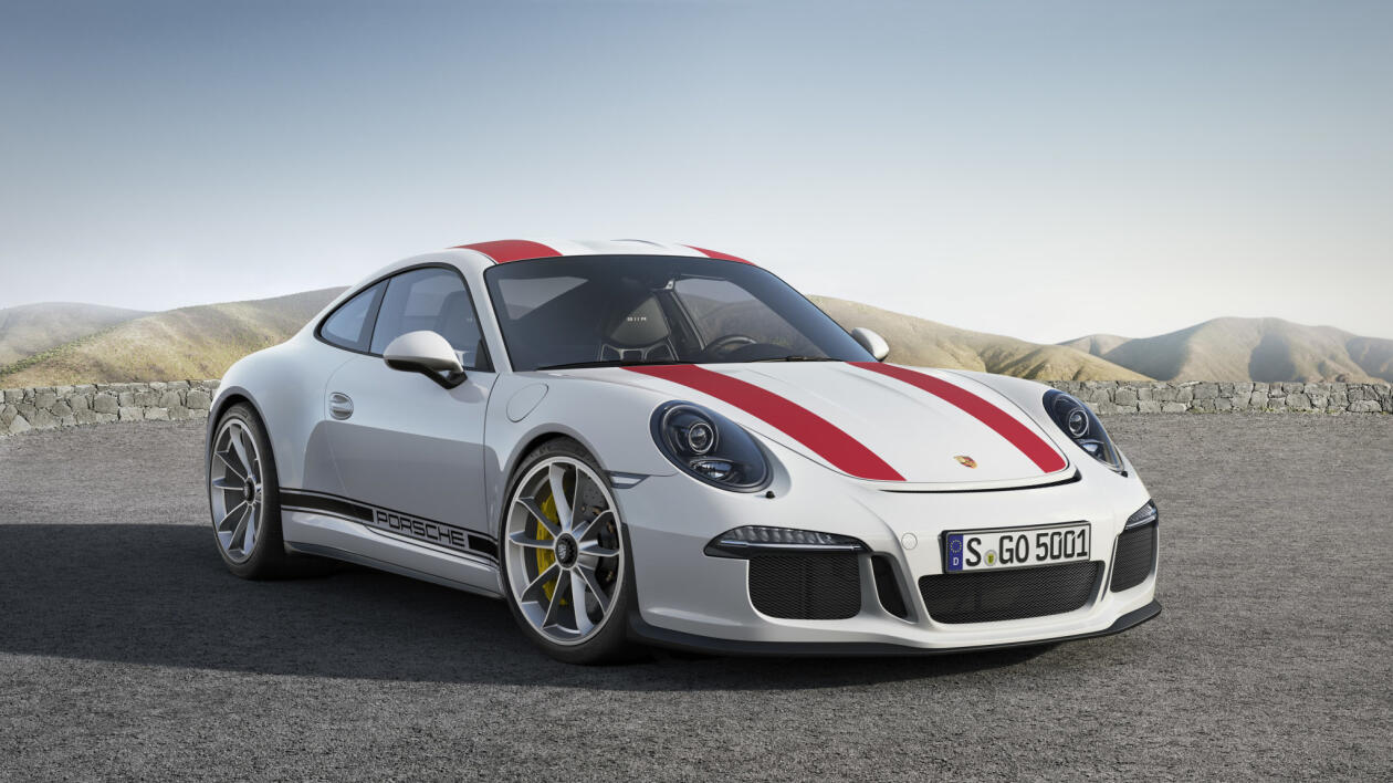 Porsche używane kosztuje siedem razy tyle co nowe